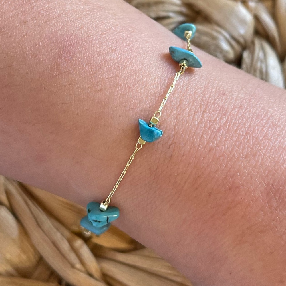Gold Turquoise Bracelet, Turquoise Chuck Beaded Bracelet, Stacking Bracelet